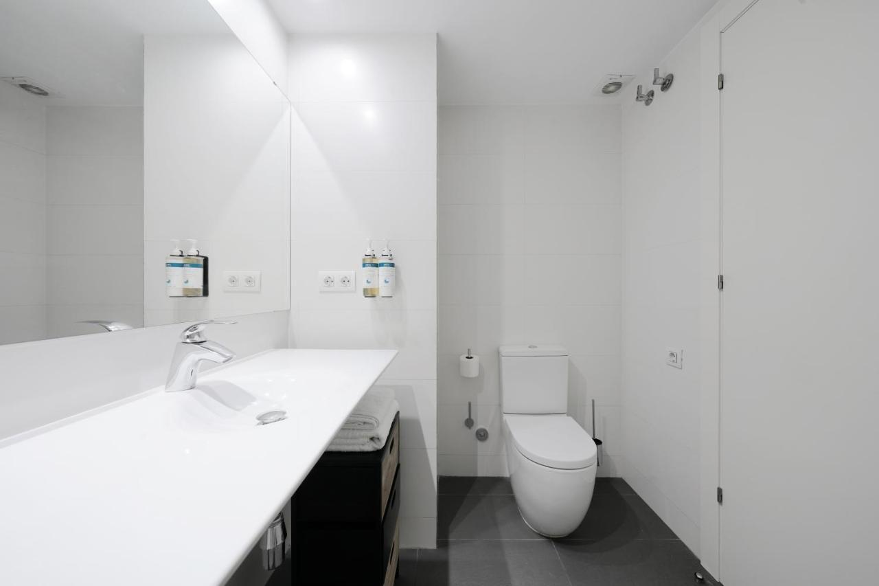 Numa Barcelona Colmena Apartment Exterior foto